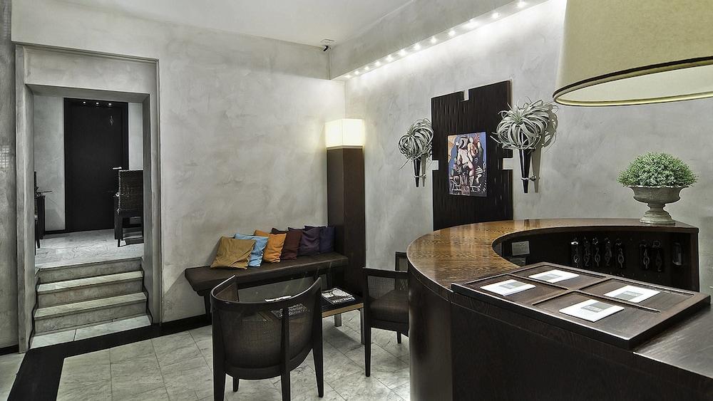 Intown Luxury House Hotel Rome Bagian luar foto