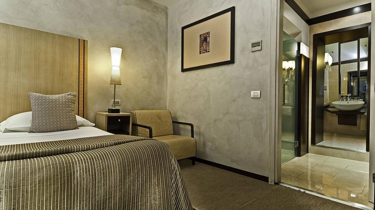 Intown Luxury House Hotel Rome Bagian luar foto